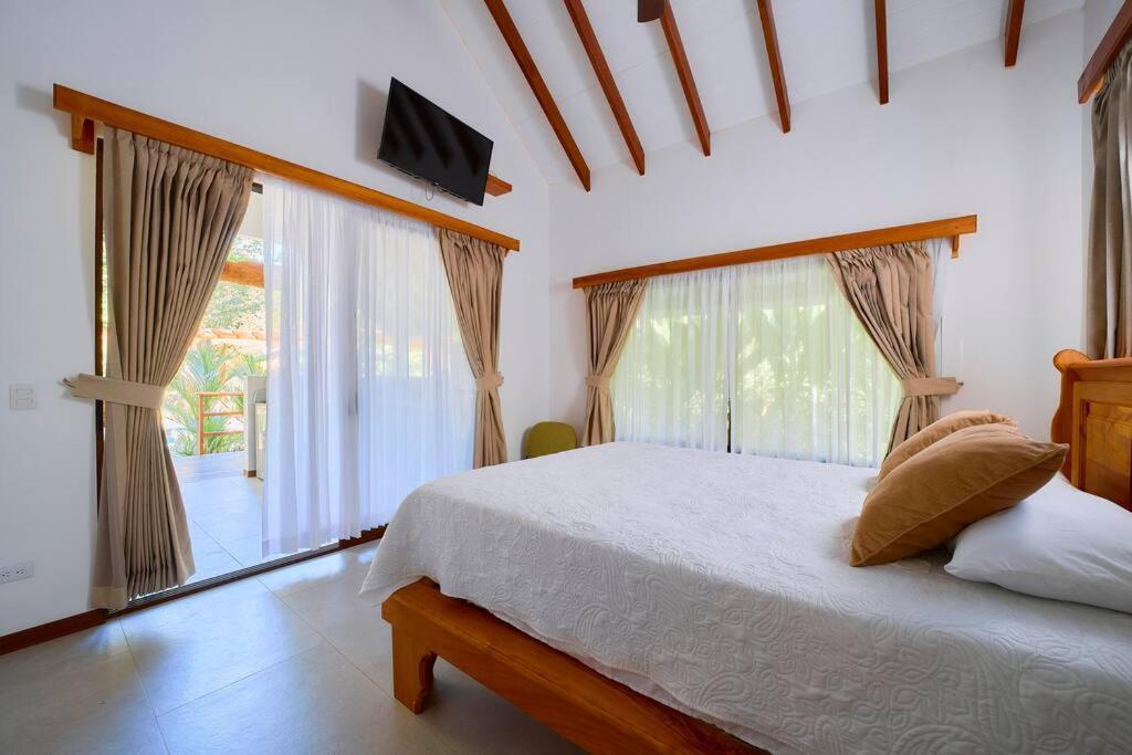 Casa Kristel - Exquisite Villa Getaway Puerto Viejo de Talamanca Екстериор снимка