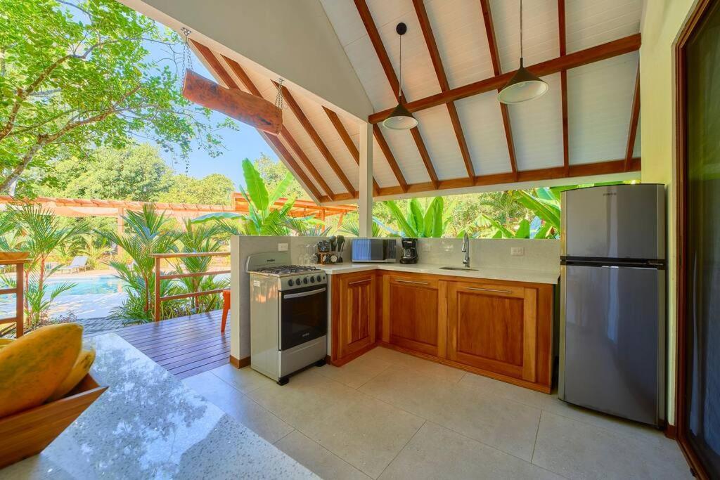 Casa Kristel - Exquisite Villa Getaway Puerto Viejo de Talamanca Екстериор снимка