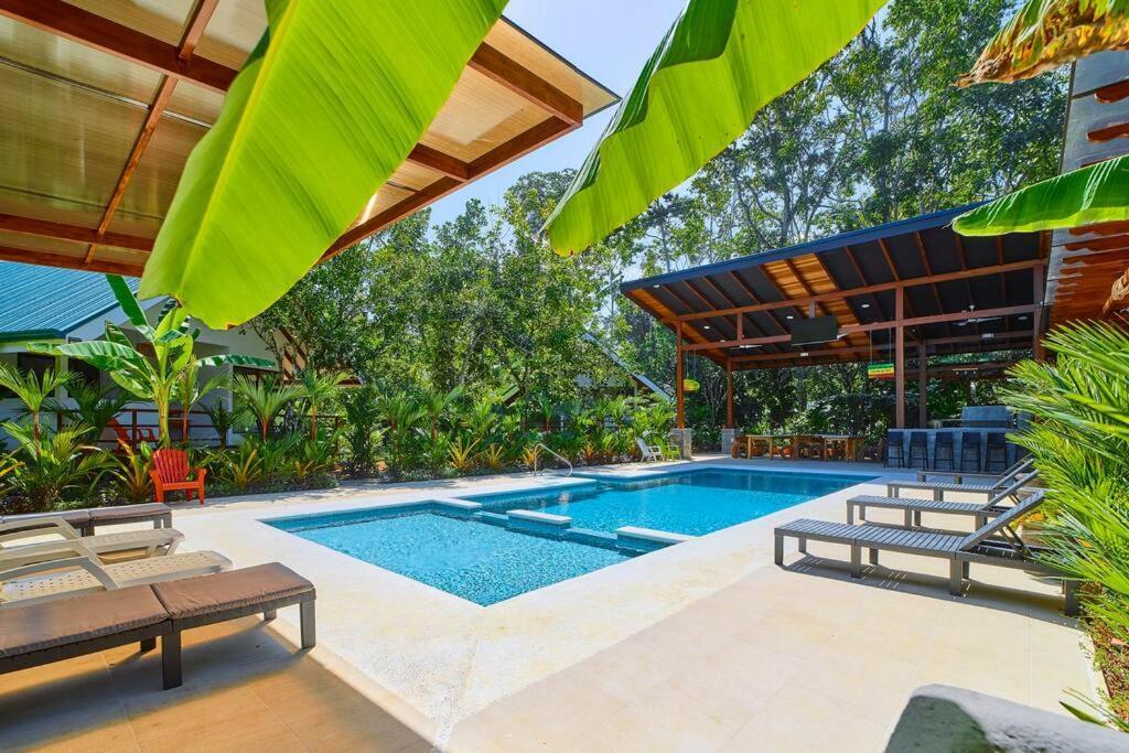 Casa Kristel - Exquisite Villa Getaway Puerto Viejo de Talamanca Екстериор снимка
