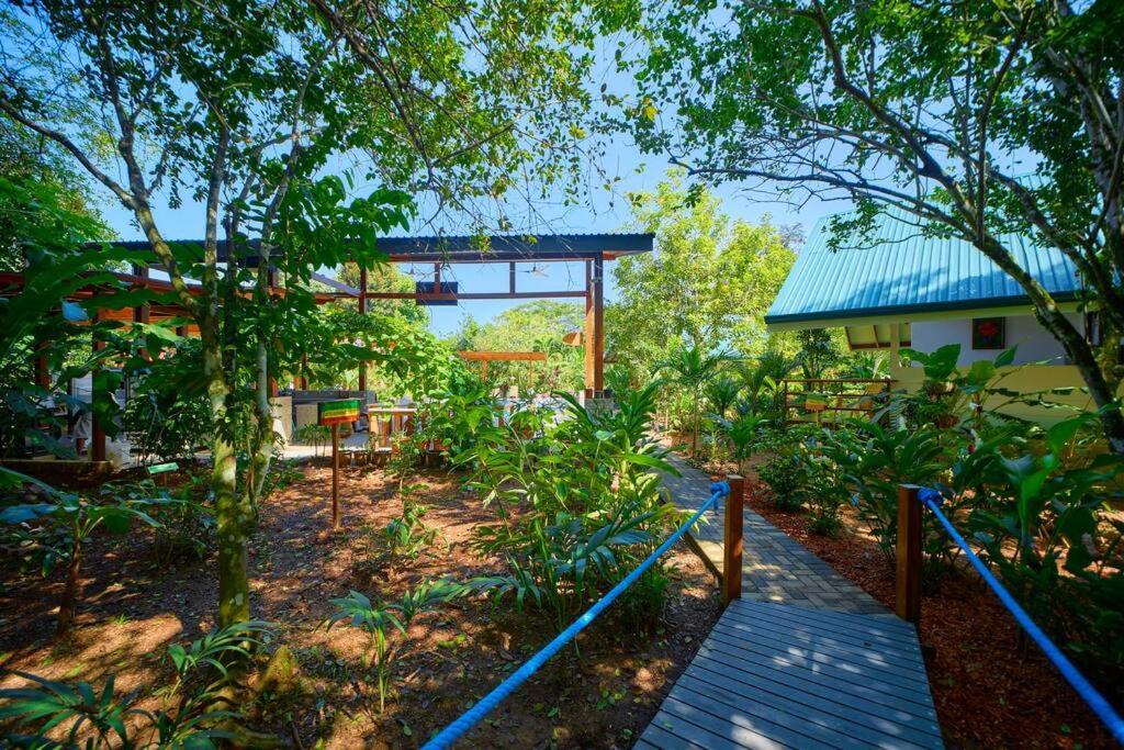 Casa Kristel - Exquisite Villa Getaway Puerto Viejo de Talamanca Екстериор снимка