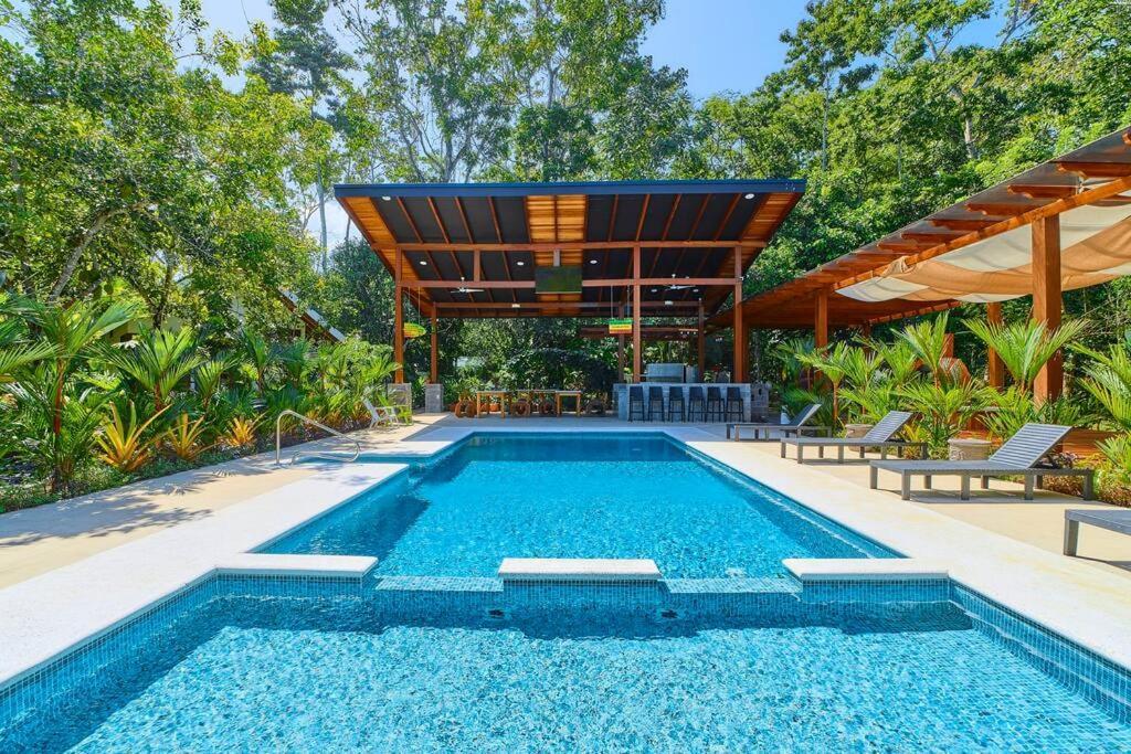 Casa Kristel - Exquisite Villa Getaway Puerto Viejo de Talamanca Екстериор снимка